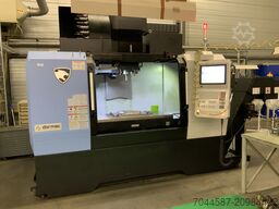 DN Solutions DNM 5700