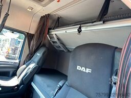 DAF XF 530 Plattform Kesla Kran Typ 2112 +Kabine