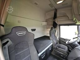 IVECO S-WAY AS440S46 LNG