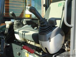 Hitachi ZX26U mit POWERTILT