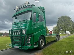 Volvo FH16 6x2 Hook truck w/ crane hydraulics and articu