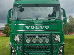Volvo FH16 6x2 Hook truck w/ crane hydraulics and articu