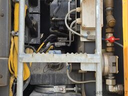 LIEBHERR R926 Compact