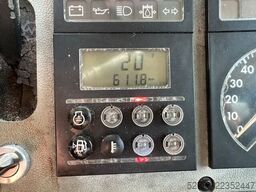 Boki Kiefer HY1251 with Palfinger PK-2700A