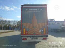Schmitz Cargobull Curtainsider Mega