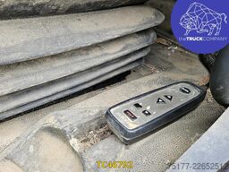 Renault Premium 320