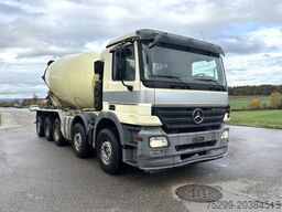 Mercedes-Benz Actros 4448 10x4 Liebherr 12m³ / Swiss-Vehicle