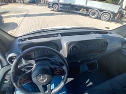 MERCEDES-BENZ eSprinter III FWD eSprinter 312 FWD L2