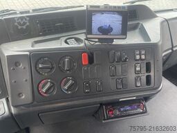 MERCEDES-BENZ Actros 3343 MP1 6x4 Pritsche Kran HMF 20.00 20m/
