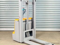 Jungheinrich EJC 112 - nur 126 Std. - Service Neu -Batterie 90%