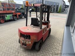 HYSTER H2.50XL triplo425 freelift ISUZU DIESEL heftruck