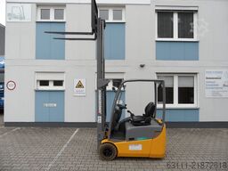 Jungheinrich EFG 115 - unter 2 Meter - NEUE Batterie