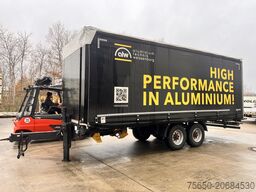 Fliegl TPS135 13,5 t Tandemplanenanhänger, neuwertig