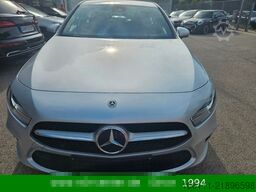 MERCEDES-BENZ A 200 A -Klasse  Navigation Kamera