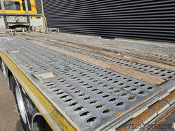 Iveco AD320S42 8x2 / RETARDER / WINCH / AUTO-TRANSPORTER