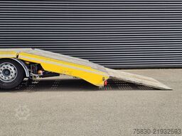 Iveco AD320S42 8x2 / RETARDER / WINCH / AUTO-TRANSPORTER