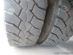 Mercedes-Benz 2643L / 6 x 4 / Meiller RK 20.70