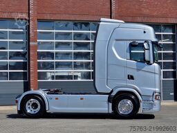 Scania 590S V8 NGS Highline 4x2 - Full spec - New - Re...