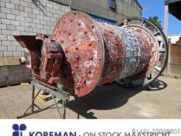 Gebr. Pfeiffer Ball mill