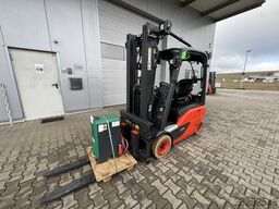 Linde E16P-02+ Ladegerät