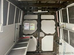 VOLKSWAGEN CRAFTER 2.0 TDI