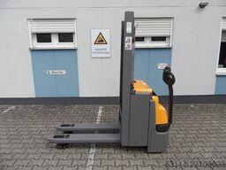 Jungheinrich EJC 112z - Initialhub (Basishub) - 330 Stunden!