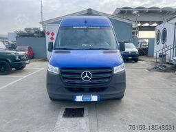 Mercedes-Benz SPRINTER 311