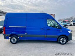 Mercedes-Benz SPRINTER 311