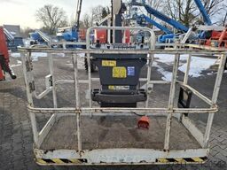 JLG 800AJ