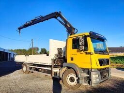 MAN TGM 18.250 Open box + HIAB 166-3