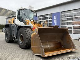 LIEBHERR L566 XPower Radlader 27,5 Ton *11.900 h *Waage