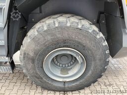 LIEBHERR L566 XPower Radlader 27,5 Ton *11.900 h *Waage