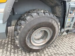 LIEBHERR L566 XPower Radlader 27,5 Ton *11.900 h *Waage