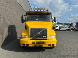 Volvo NH 12.420 6X4 TORPEDO/BULLNOSE/HAUBER