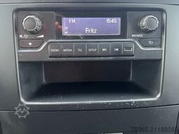 MERCEDES-BENZ Vito 114 EXTRALANG 6G KLIMA SCHRÄNKE/REGALEN AHK