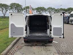 VOLKSWAGEN CADDY 2.0 TDI CARGO