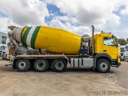 VOLVO FM 370 - LIEBHERR 10m3