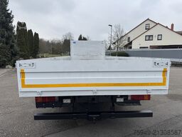 Mercedes-Benz Atego 822 L Pritsche 7,18m, Klima, AHK