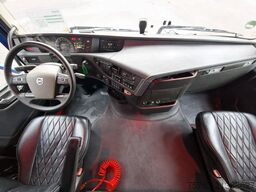 Volvo FH 13.500 Globetrotter 4x2 - I parkcool - Full ...