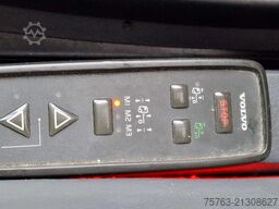 Volvo FH 13.500 Globetrotter 4x2 - I parkcool - Full ...