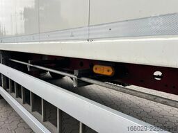 KNAPEN K100 Schubboden 92m³ HDÍ Boden