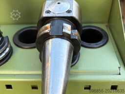 KOMET KFK 1 M02 02360 z mikrometryczną regulacją SK40 KOMET KFK 1 M02 02360 z mikrometryczną regulacją SK40