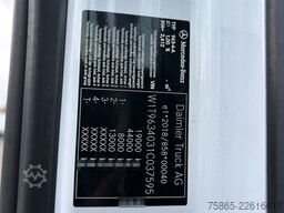 Mercedes-Benz Actros 1845 Gigaspace / Tacho V2 / 393 dkm / Bl...