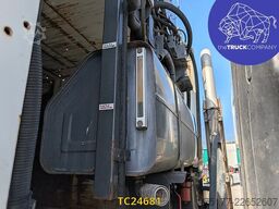 Renault Premium 320