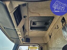 Renault Premium 300