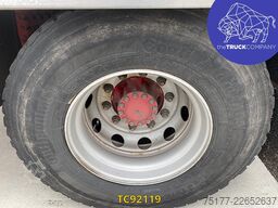 Volvo FM 330