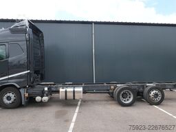 Volvo FH 420 6x2 chassis truck