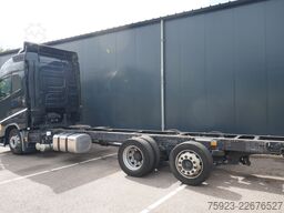 Volvo FH 420 6x2 chassis truck