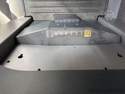 Jungheinrich ECE 320