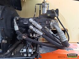 JLG 800AJ